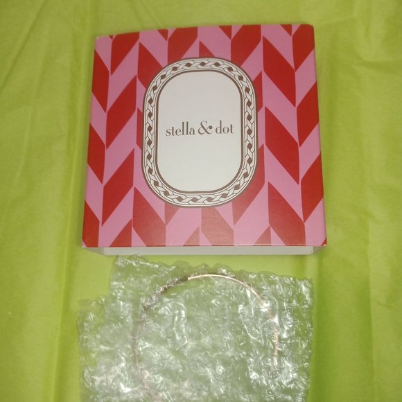 Gorgeous Bracelet from Stella & Dot - Picture 3 of 3